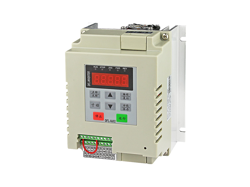 200N單相水泵變頻器，220V供水變頻器，恒壓供水變頻器