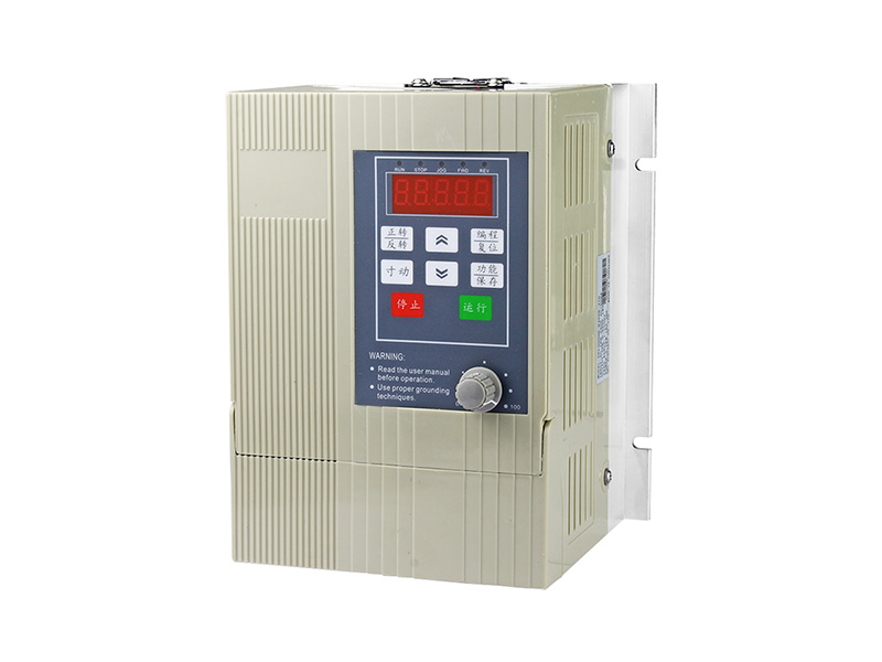 4000H通用變頻器，變頻器三相380V，變頻器廠家，電機(jī)變頻器