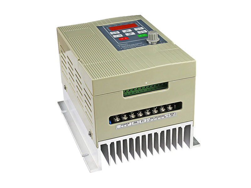 3000H雕刻機變頻器，雕刻機主軸變頻器，變頻器生產(chǎn)廠家，變頻器價格